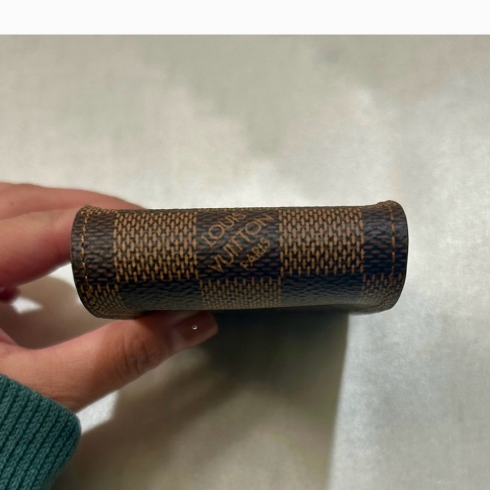 Louis Vuitton Damier Ebene Case Like-new - Picture 7 of 8
